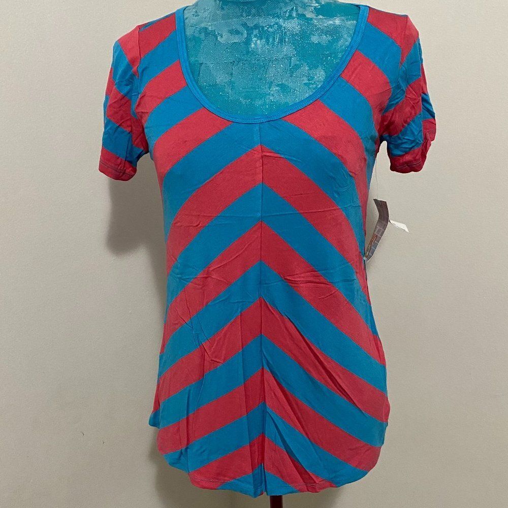 NWT Lula Roe Classic T Womens Top Size XS